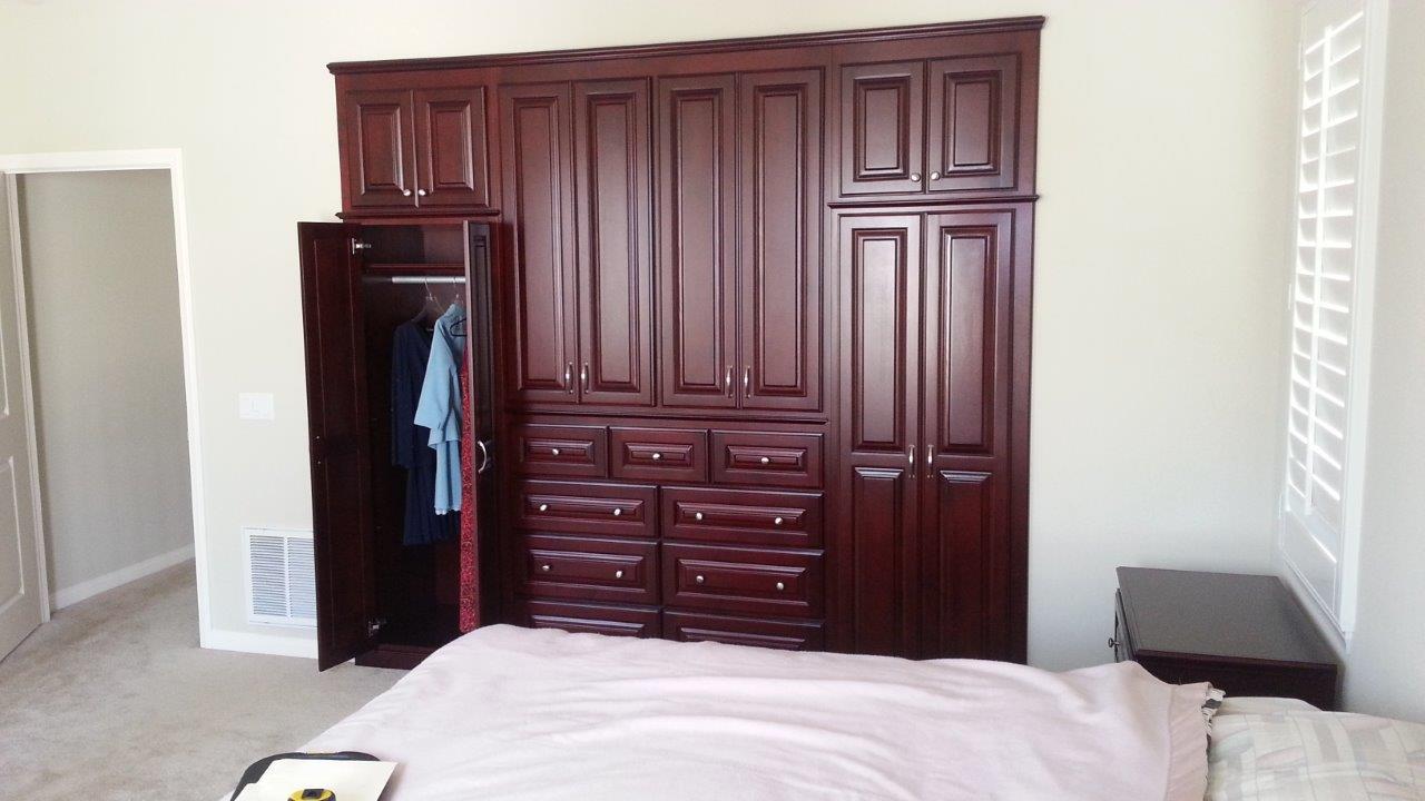bedroom cabinets built in