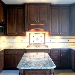 Custom kitchen cabinets in Southern California