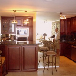 Kitchen cabinets come in a variety of styles and colors. We install in San Diego